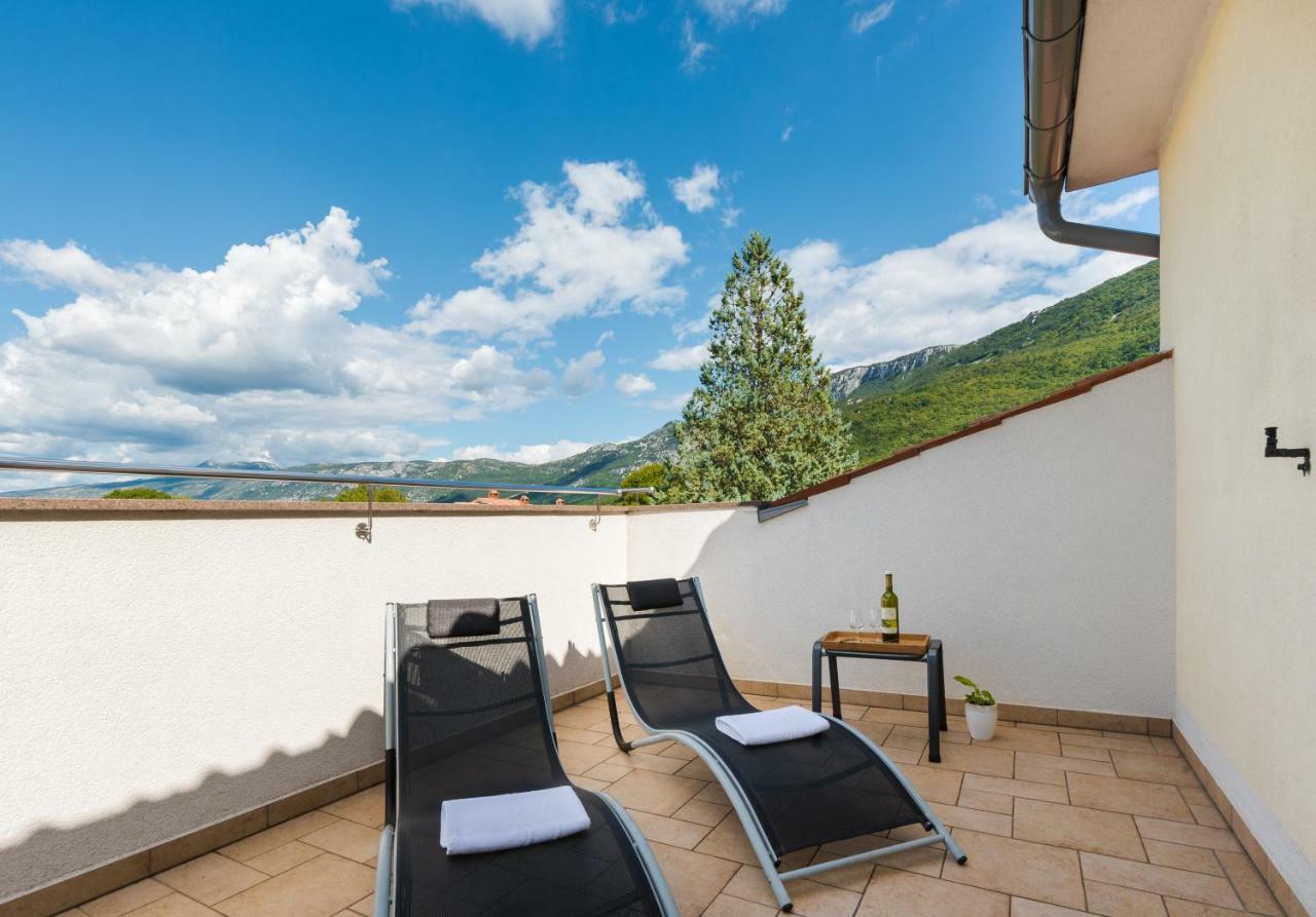 Apartment Qualich Plomin Dış mekan fotoğraf