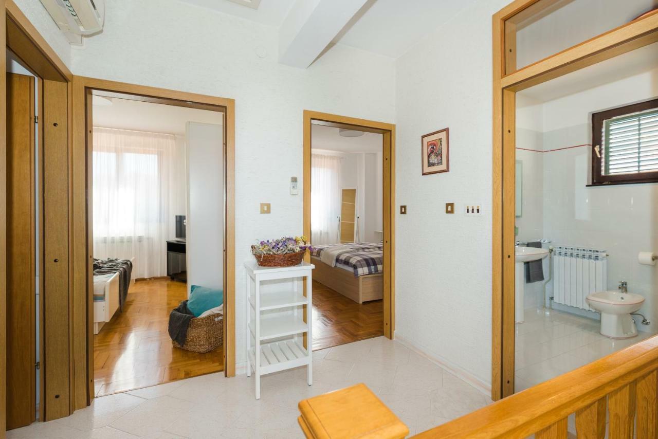 Apartment Qualich Plomin Dış mekan fotoğraf