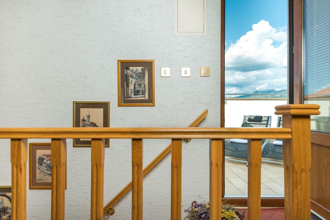 Apartment Qualich Plomin Dış mekan fotoğraf