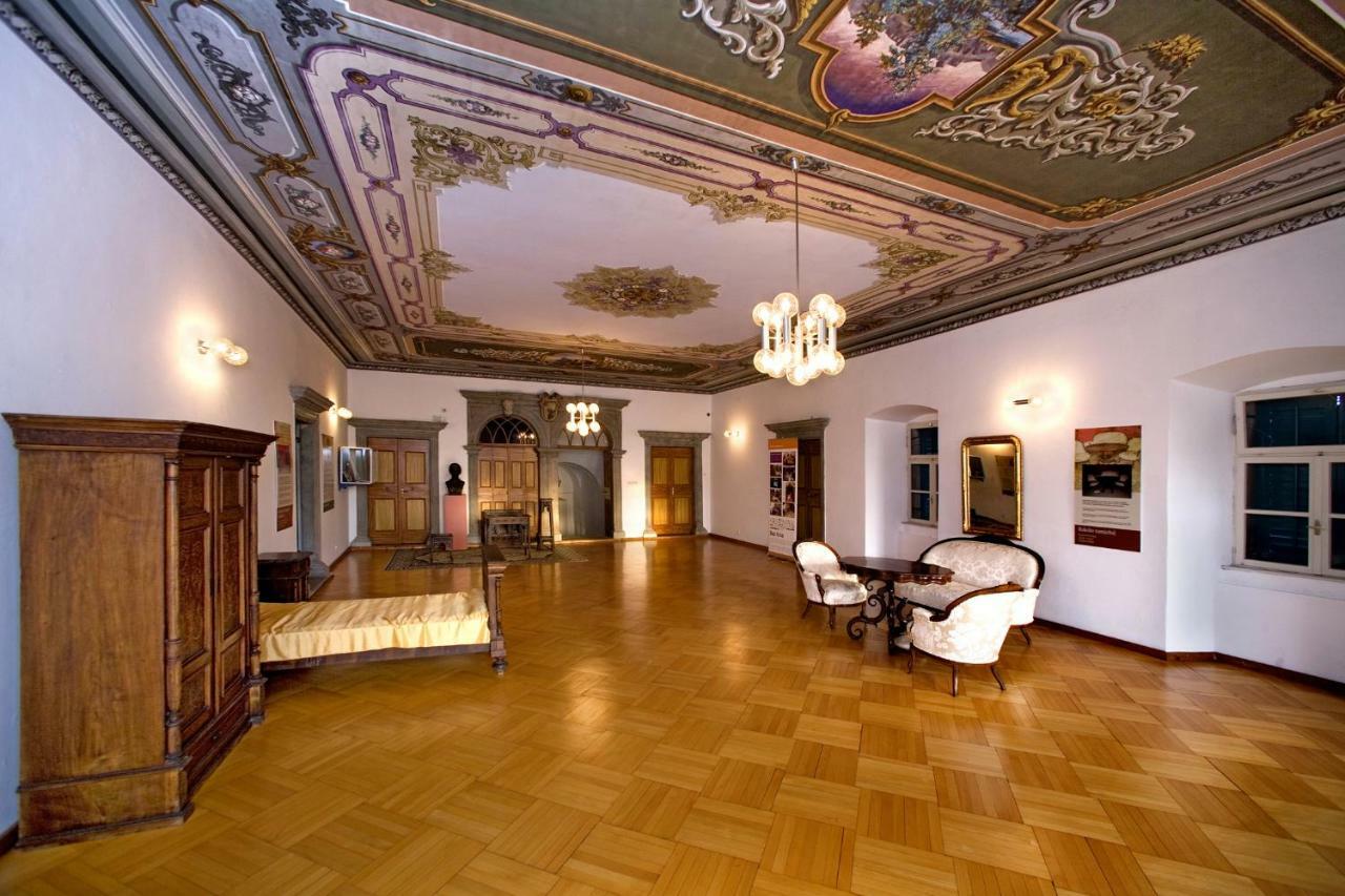 Apartment Qualich Plomin Dış mekan fotoğraf